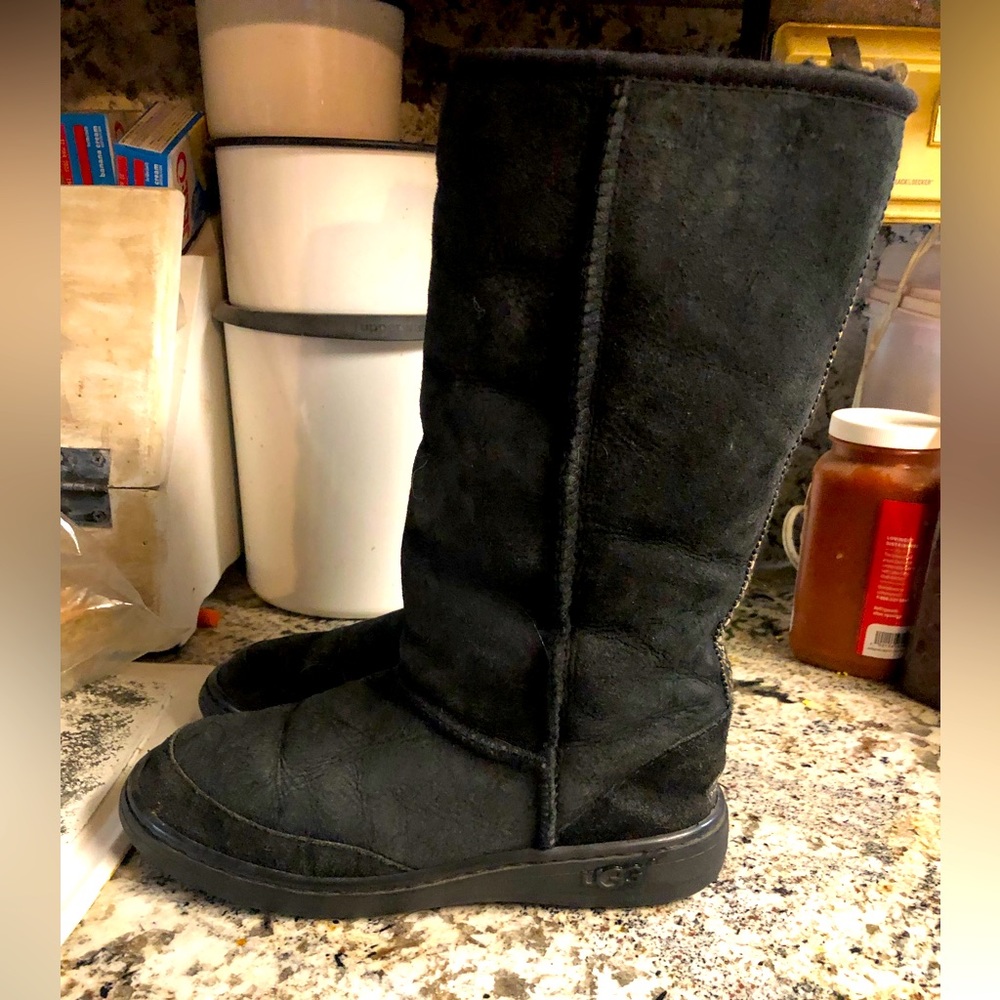 Ugg Classic Vintage Tall Boots Black Tasman Braid on back Black W7-M6
